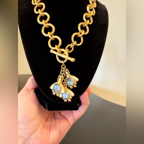 NWT Authentic luxury spring summer Julie Vos Bee Charm Statement Necklace - Picture 10 of 17